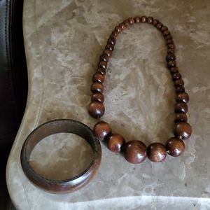 Wooden Necklace, earrings & Bracelet set